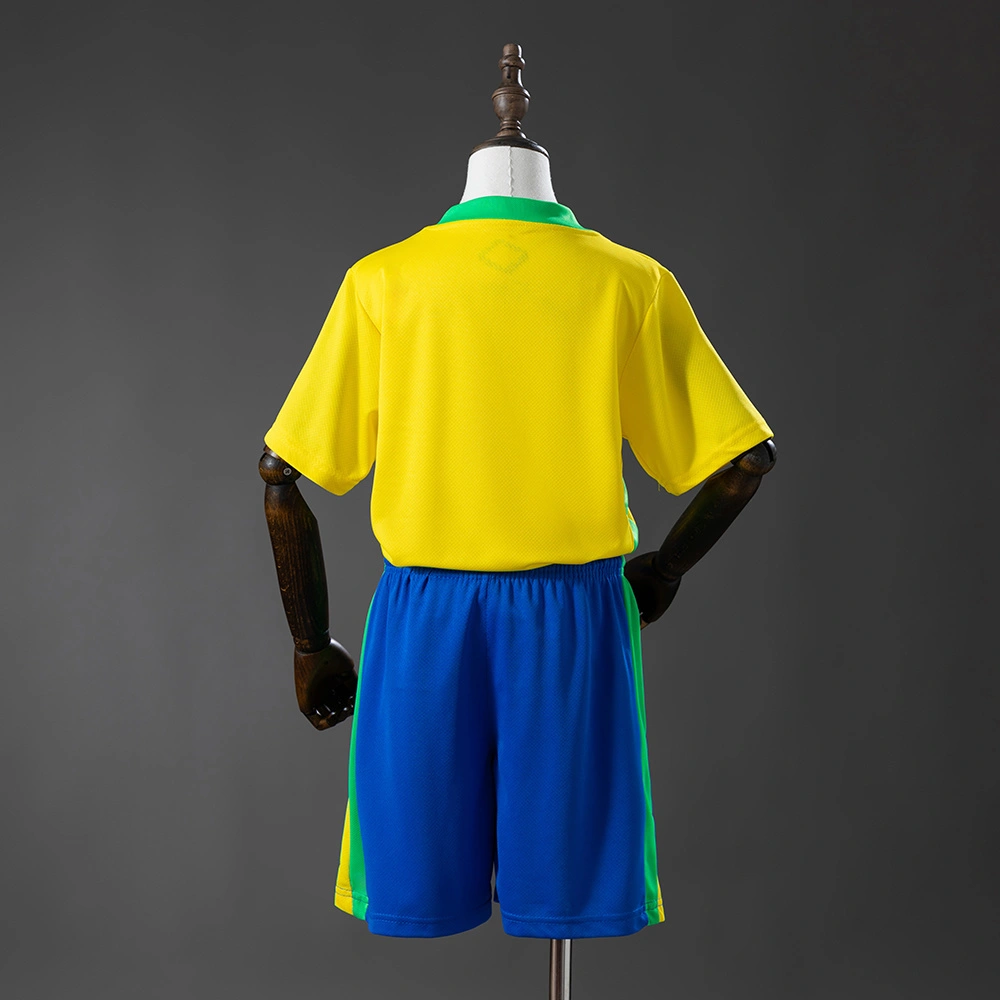 Kit enfant Maillot + Short Brésil Domicile 2025/2026 – Image 2