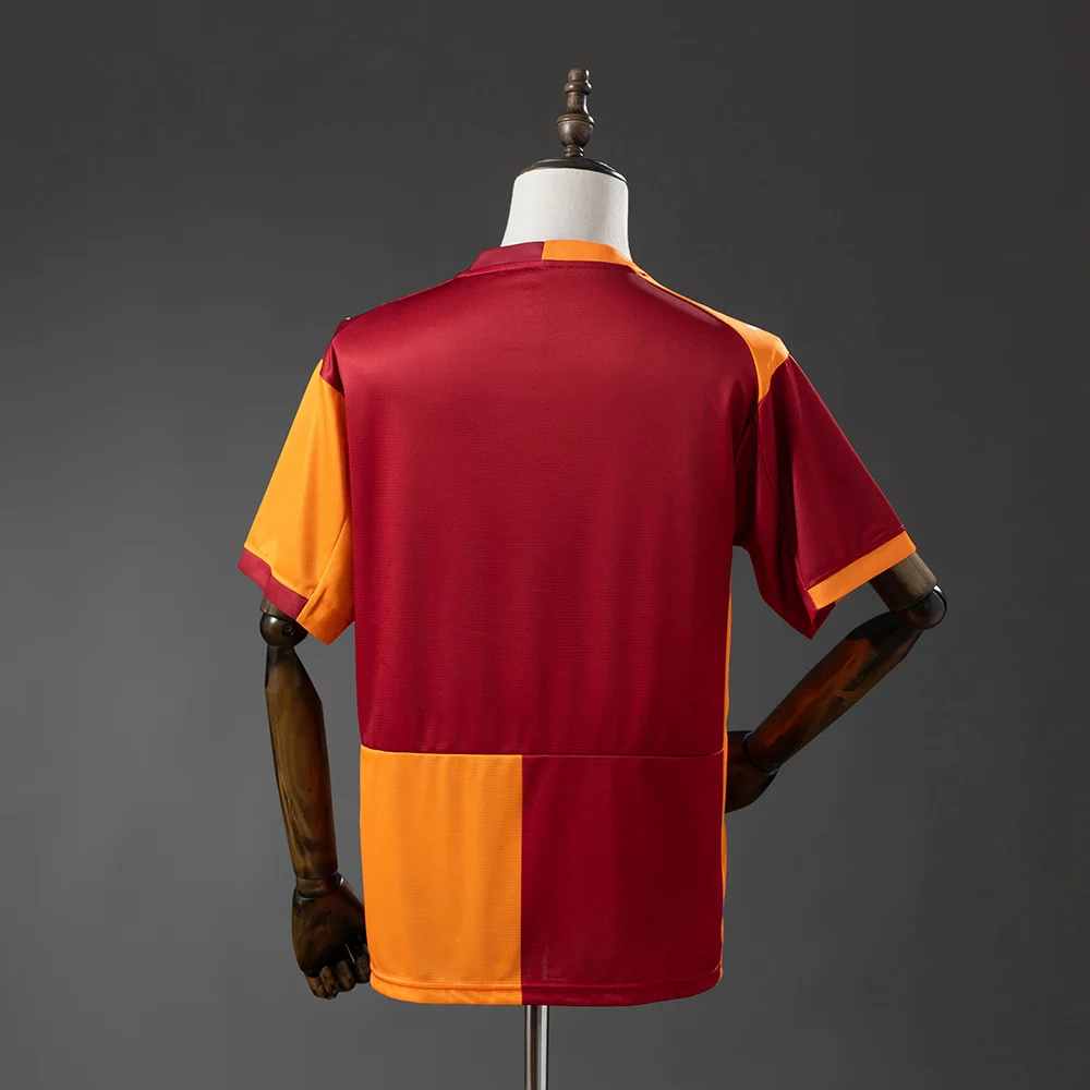 Maillot Galatasaray 2025-2026 Domicile Version Joueur – Image 2
