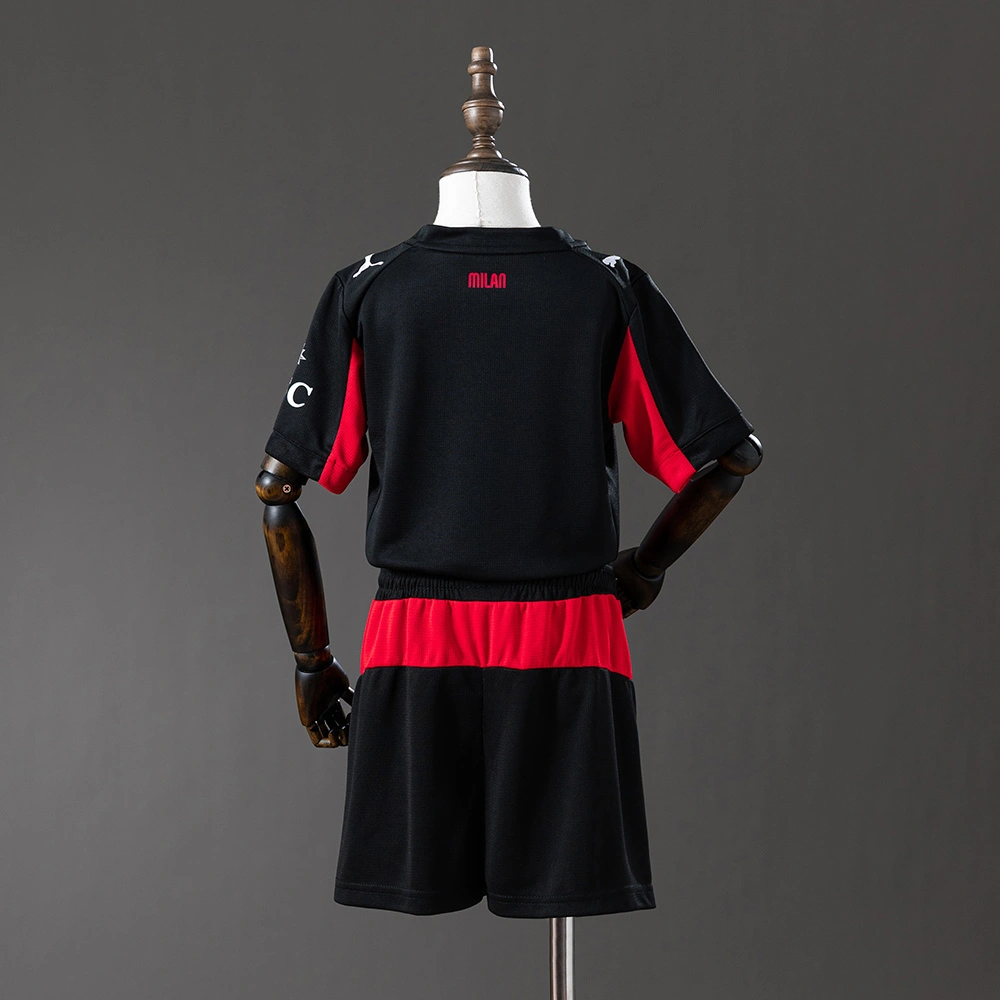 Kit enfant Maillot + Short AC Milan Domicile 2025/2026 – Image 2