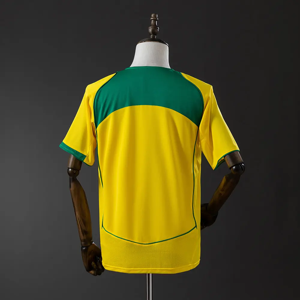 Maillot Brésil 2004 Domicile Version Retro – Image 2