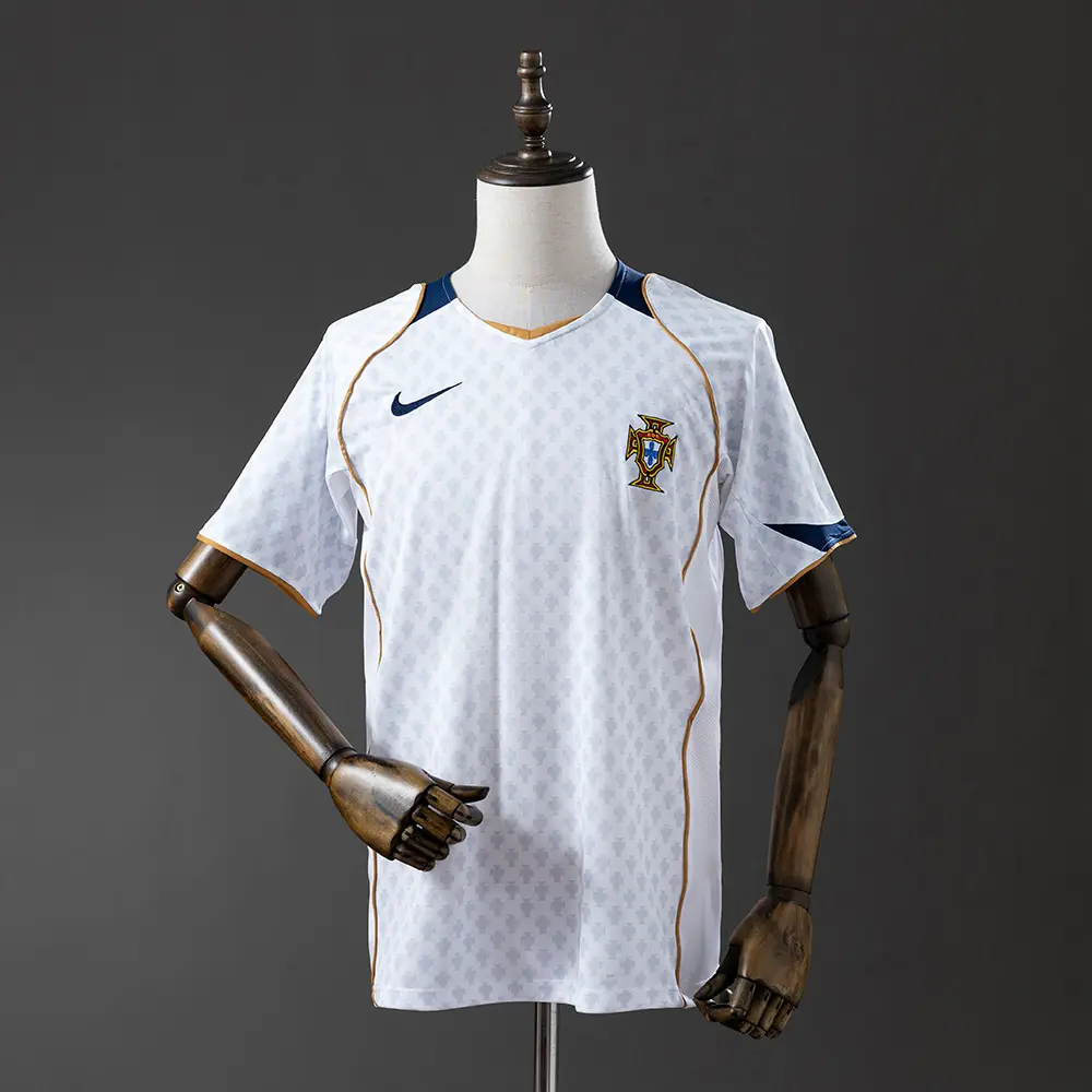 Maillot Portugal Euro 2004 Extérieur Version Retro