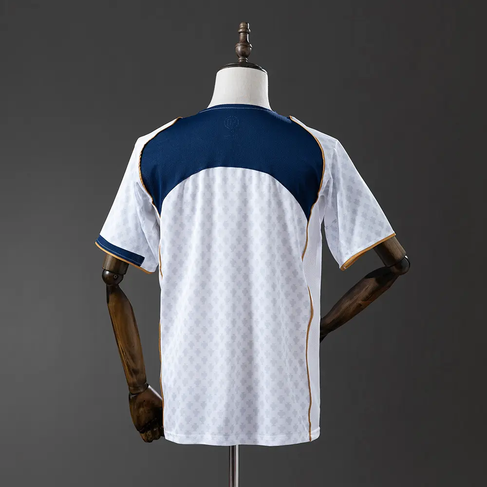Maillot Portugal Euro 2004 Extérieur Version Retro – Image 2