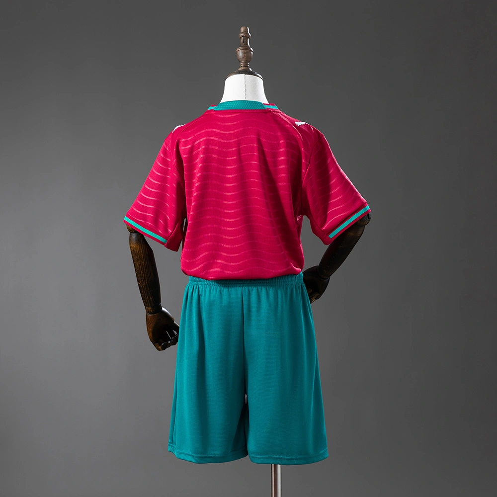 Kit enfant Maillot + Short Portugal Domicile 2025/2026 – Image 2