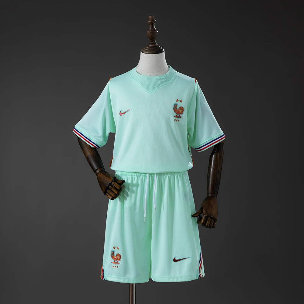 Kit enfant Maillot + Short France Extérieur Coupe du monde 2026
